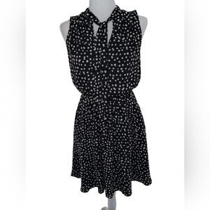 Banana Republic Dress XS Black/White Fit & Flare Lined Skirt Elastic Waist Vneck